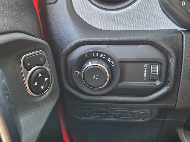 Used 2026 Jeep Wrangler Unlimited Sport AWD/4WD image 22