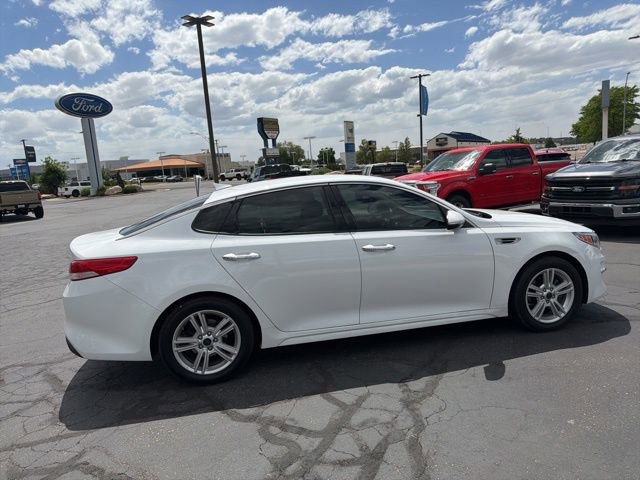 Used 2017 Kia Optima EX w/ Paint Protection Package FWD image 4