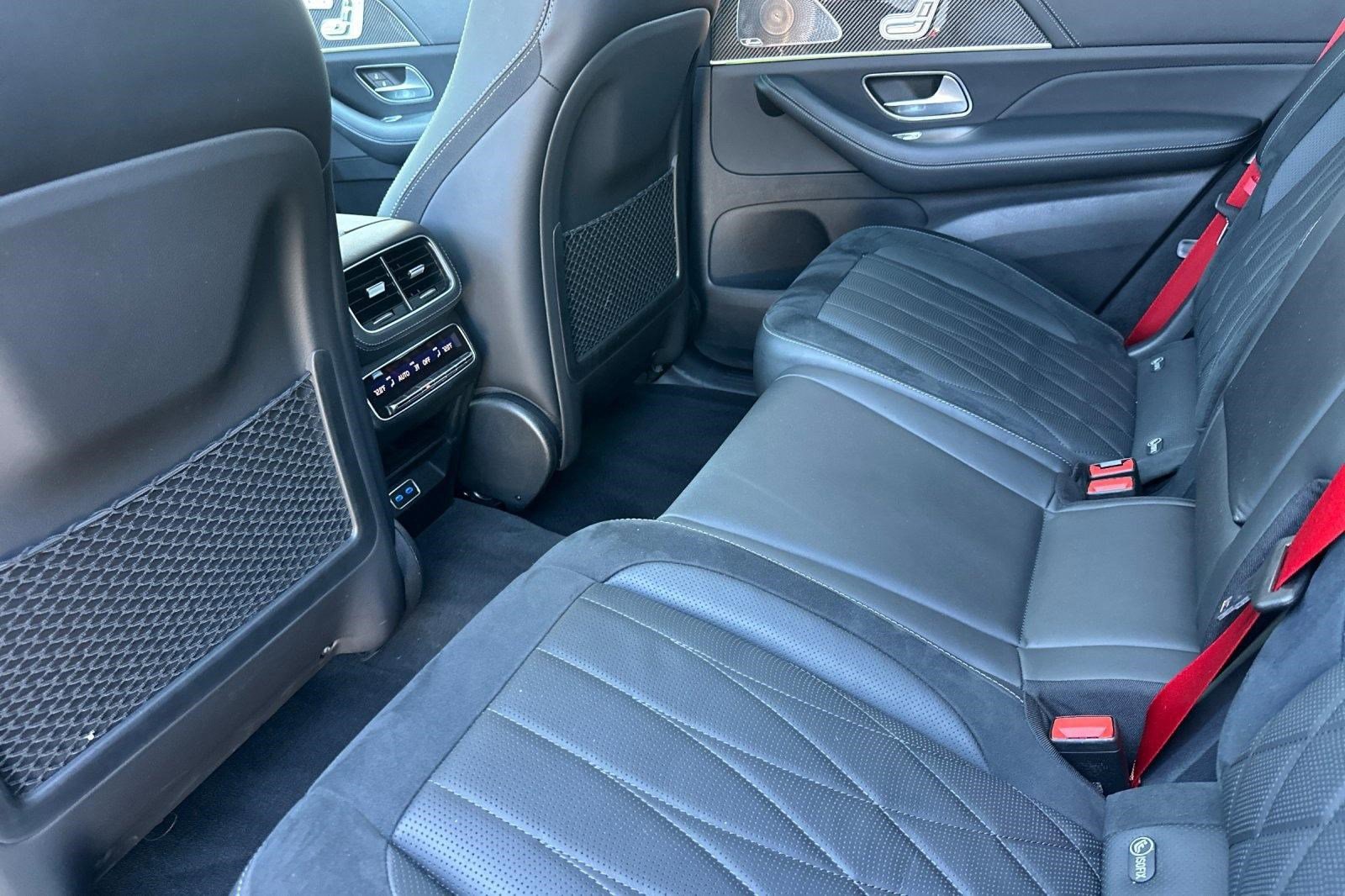 Certified 2024 Mercedes-Benz GLS 63 AMG 4MATIC image 29