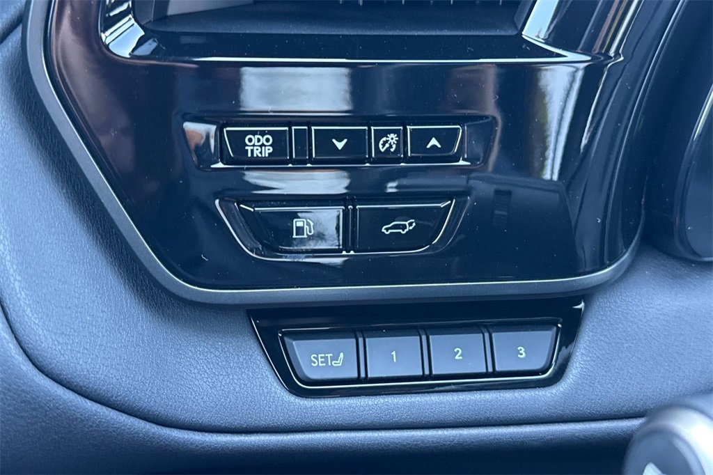 Used 2024 Lexus TX 500h AWD image 34