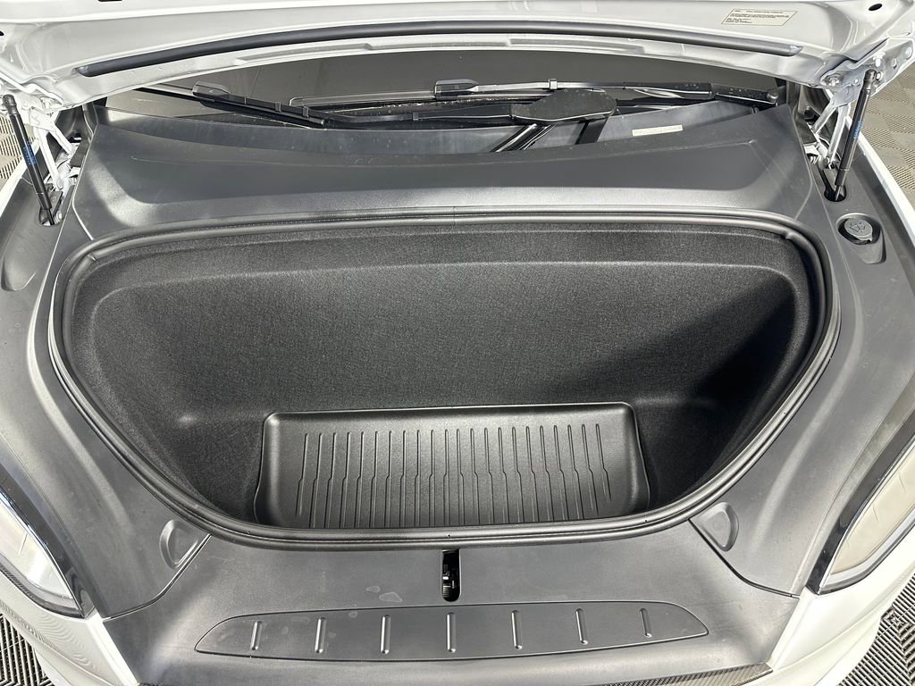 Used 2022 Tesla Model X Base image 13