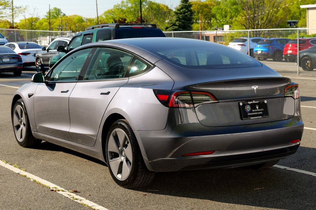 Used 2023 Tesla Model 3 Standard Range RWD image 5