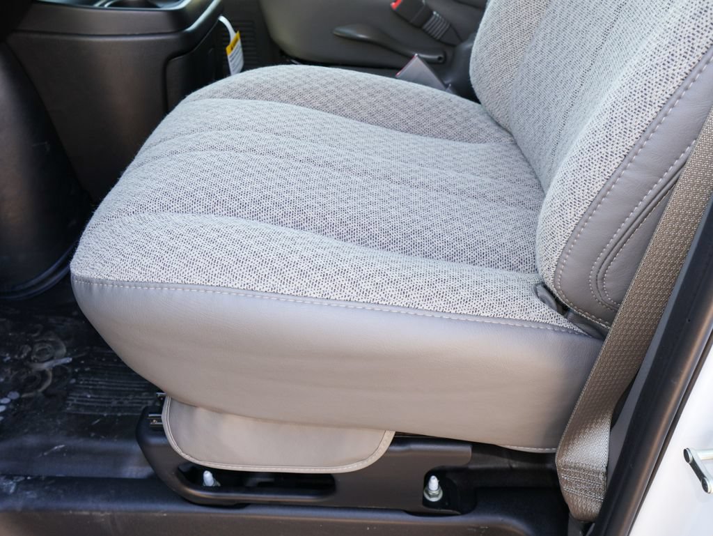 New 2026 GMC Savana 2500 w/ Driver Convenience Package RWD image 7