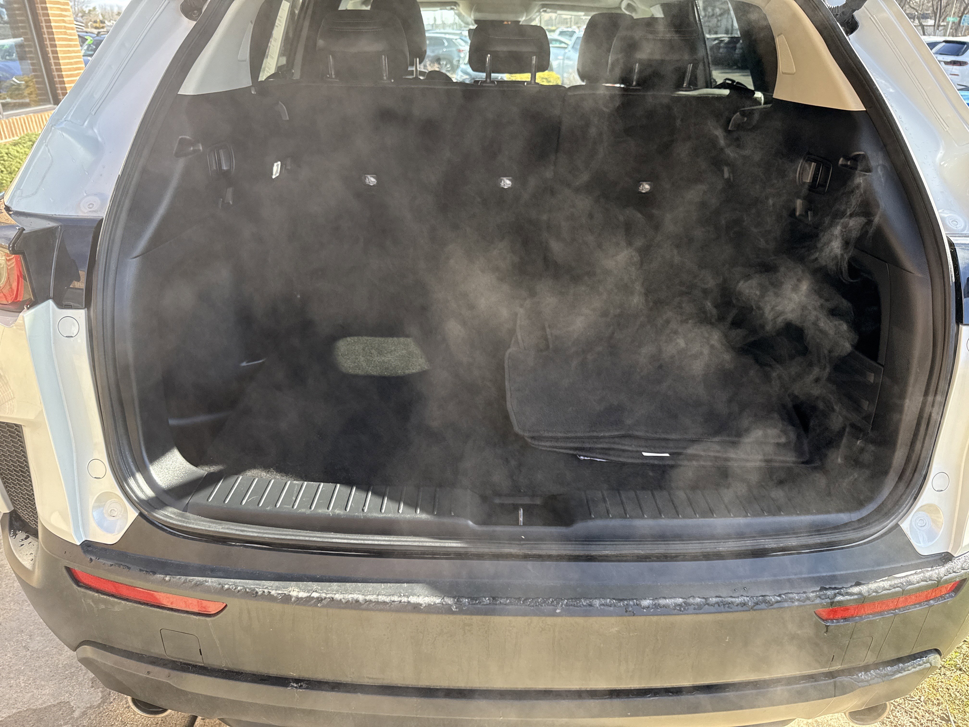 Certified 2025 MAZDA CX-50 2.5 Hybrid w/ Premium Plus Pkg image 5