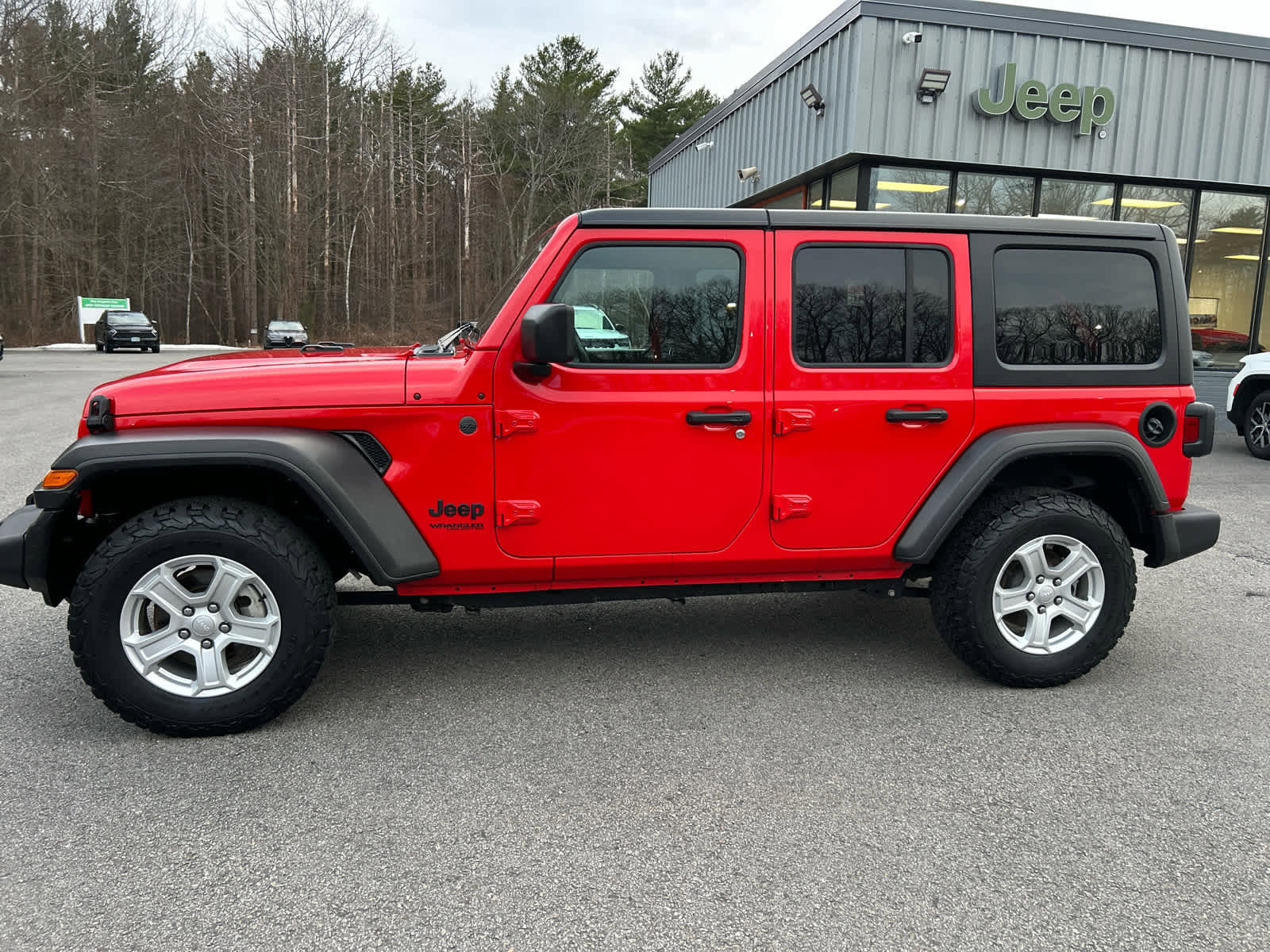 Used 2022 Jeep Wrangler Unlimited Sport AWD/4WD image 10