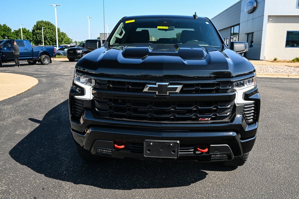 Used 2024 Chevrolet Silverado 1500 LT Trail Boss w/ Protection Package image 10