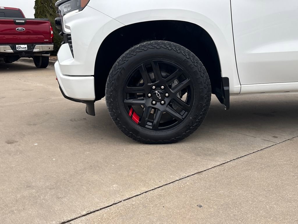 Used 2023 Chevrolet Silverado 1500 RST w/ Redline Edition image 31