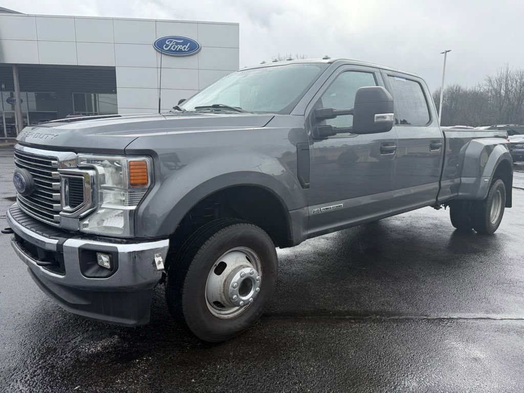 Used 2022 Ford F350 XLT w/ XLT Value Package image 1