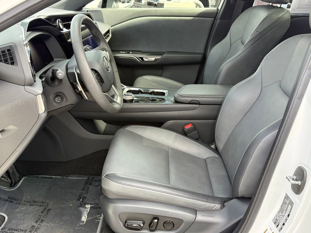 Used 2024 Lexus RZ 300e Premium w/ Technology Package image 20