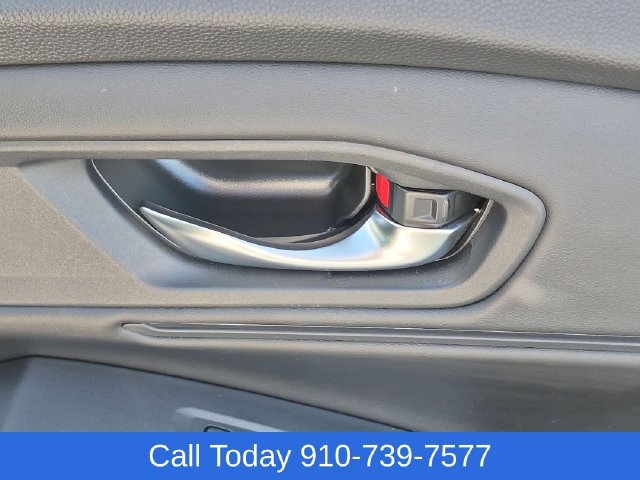 Used 2025 Honda Accord EX-L image 31