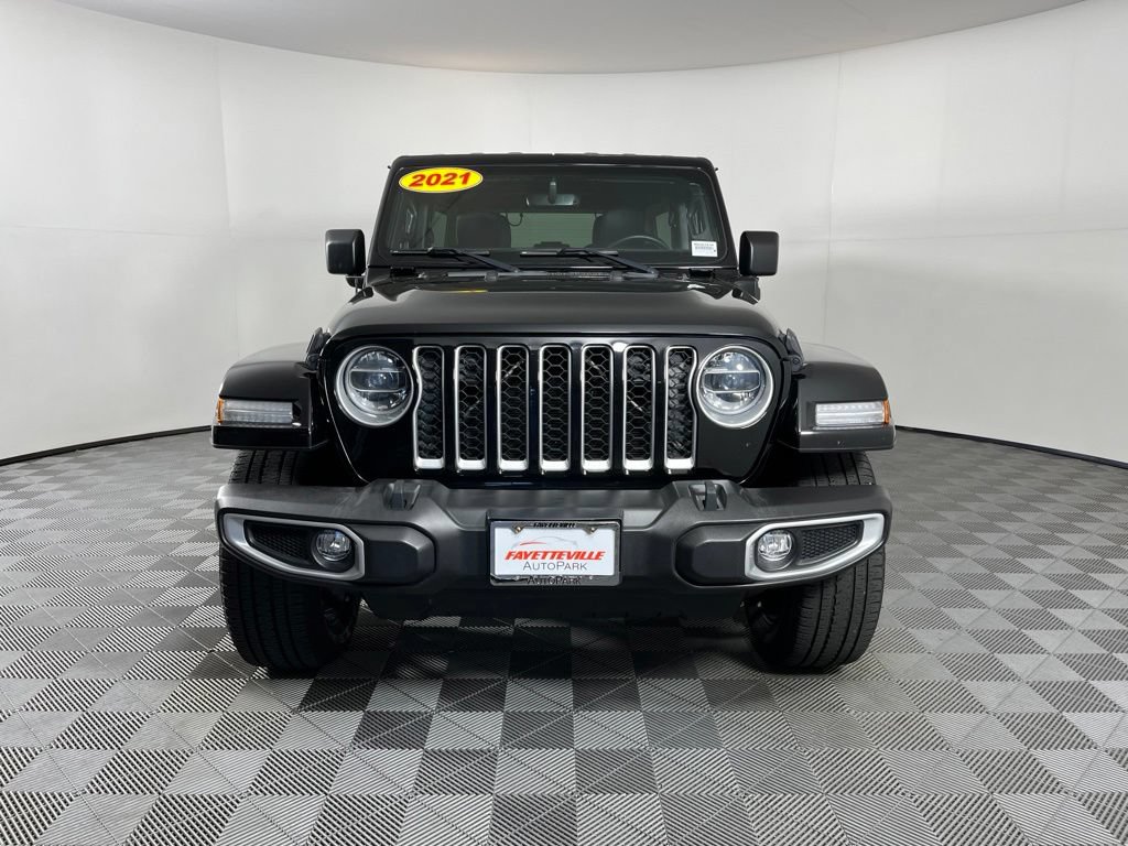 Used 2021 Jeep Wrangler Unlimited Sahara w/ Cold Weather Group AWD/4WD image 19