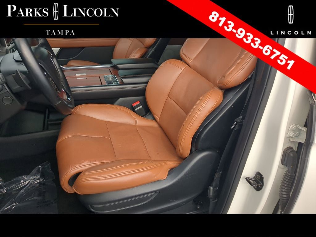 Used 2021 Lincoln Navigator Reserve w/ Luxury Package AWD/4WD image 20