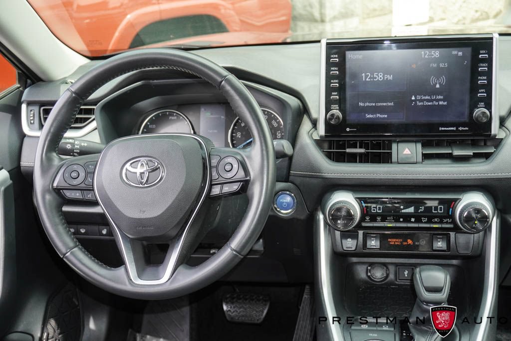 Used 2022 Toyota RAV4 XLE w/ Convenience Package AWD/4WD image 2