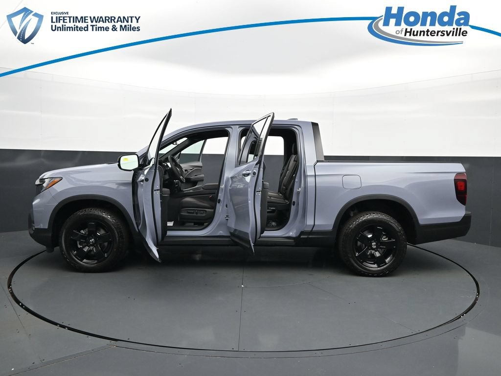 New 2026 Honda Ridgeline Black Edition image 36