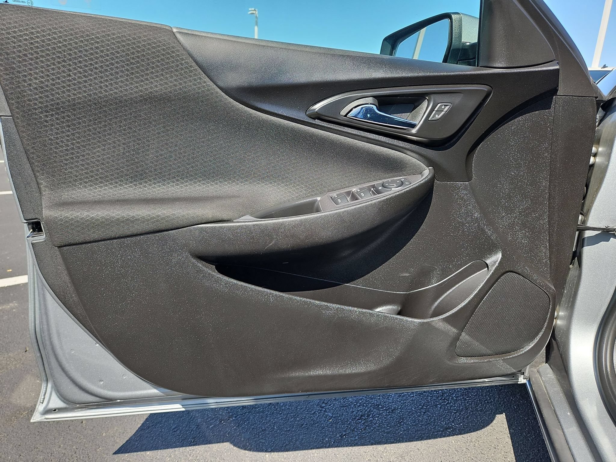 Used 2024 Chevrolet Malibu LT FWD image 11