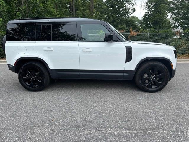 Used 2025 Land Rover Defender 110 S AWD/4WD image 12