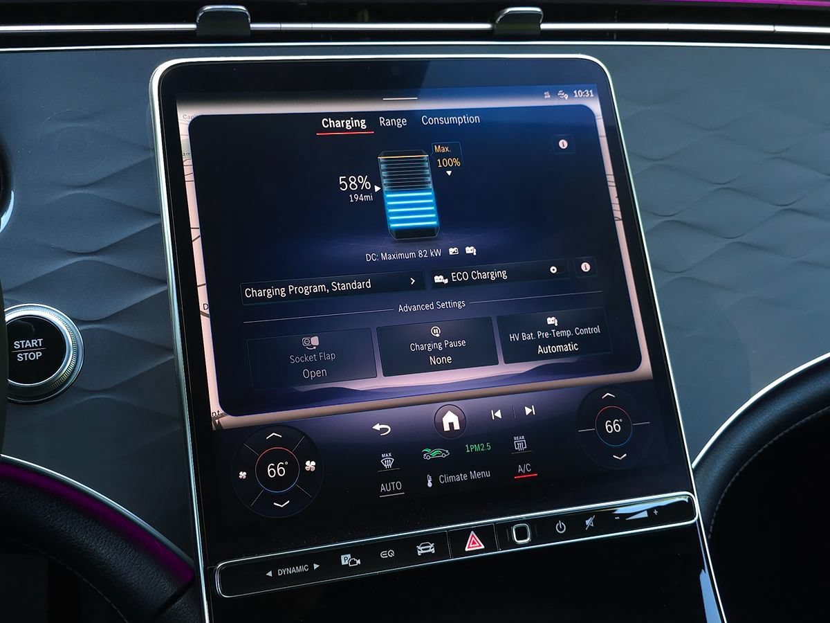 Used 2022 Mercedes-Benz EQS 450+ Sedan image 45