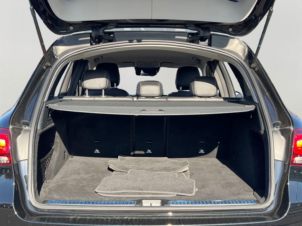 Used 2022 Mercedes-Benz GLC 300 image 10