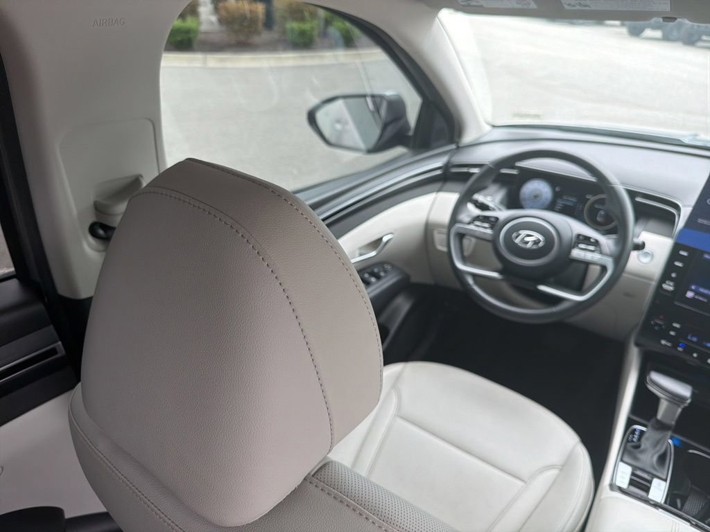 Used 2023 Hyundai Tucson SEL w/ Convenience Package FWD image 17