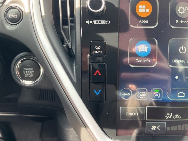 Used 2025 Subaru Crosstrek 2.0i Premium image 33