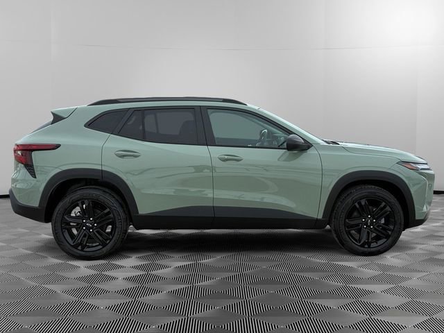 New 2026 Chevrolet Trax ACTIV w/ Driver Confidence Package image 2