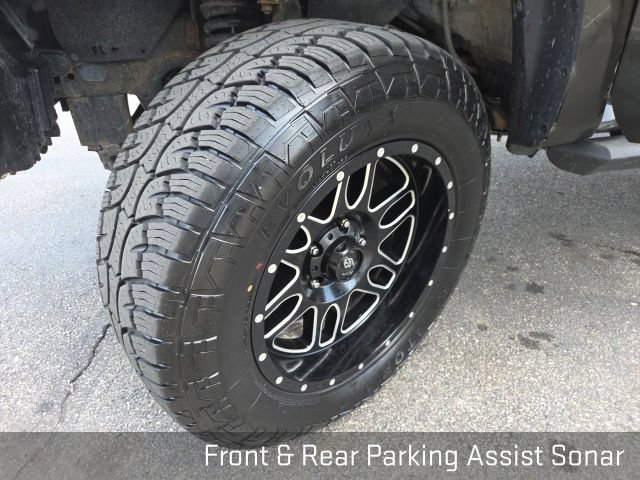 Used 2019 Toyota Tundra SR5 w/ Convenience Package AWD/4WD image 29
