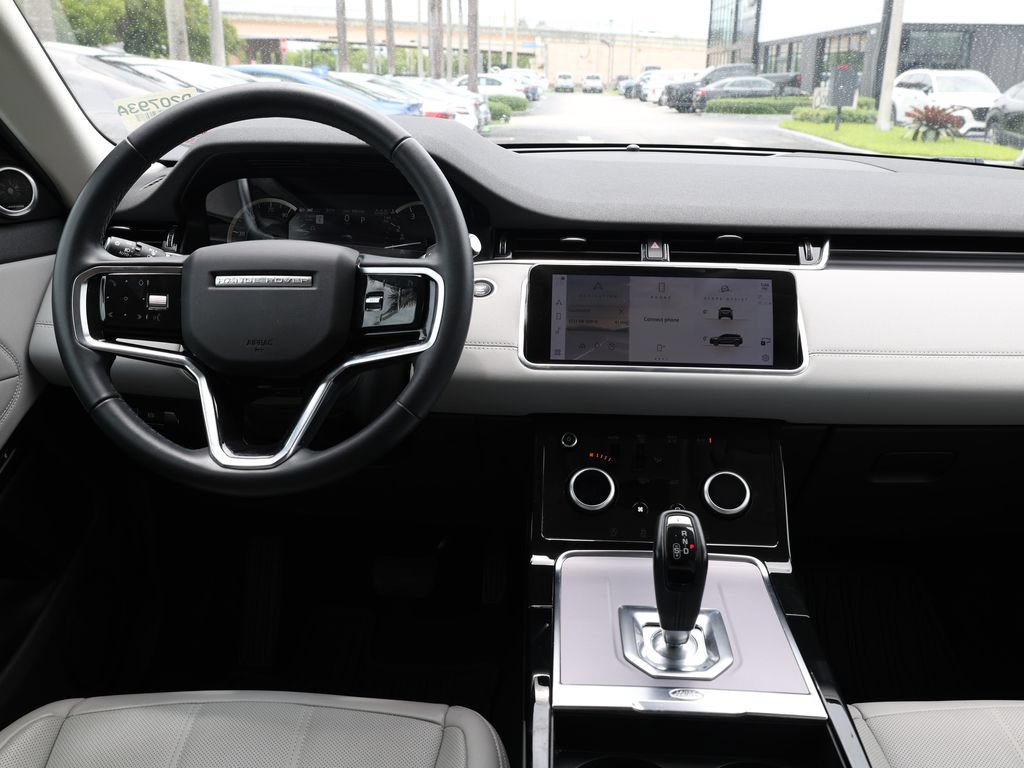 Used 2023 Land Rover Range Rover Evoque SE AWD/4WD image 24