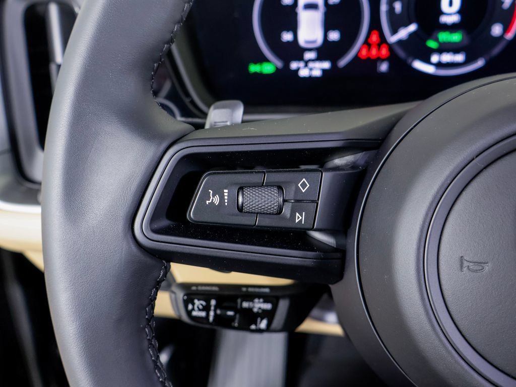 New 2026 Porsche Cayenne E-Hybrid AWD/4WD image 20