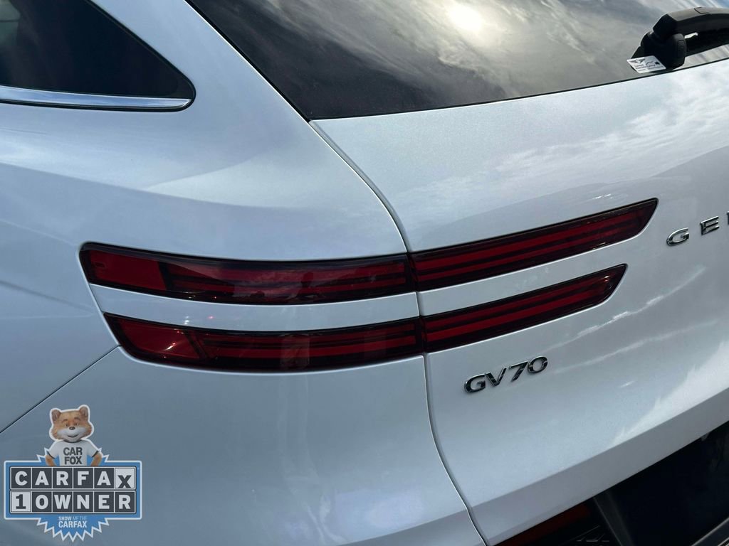 Used 2025 Genesis GV70 2.5T AWD/4WD image 12