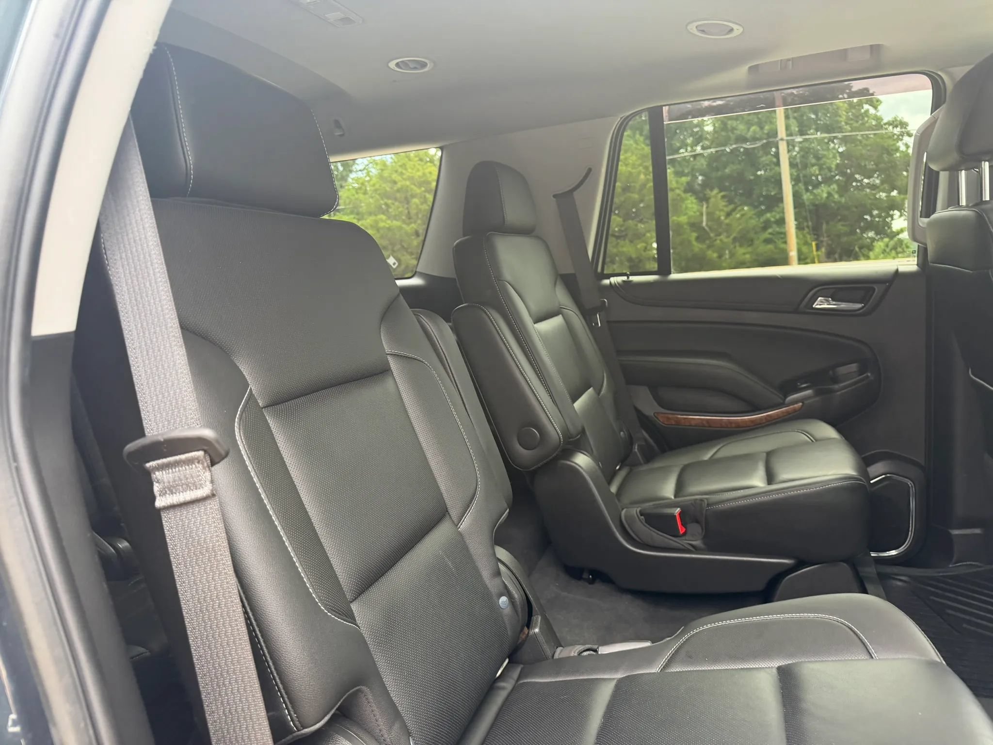 Used 2020 Chevrolet Tahoe Premier AWD/4WD image 47