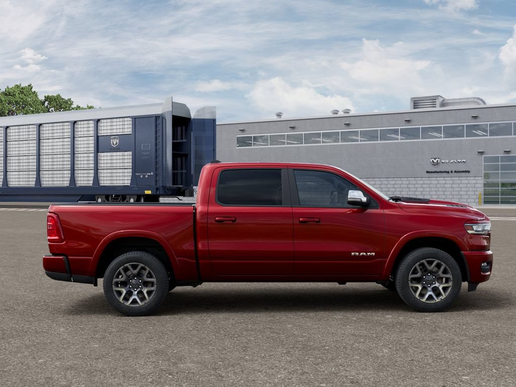 New 2026 RAM 1500 Laramie AWD/4WD image 22