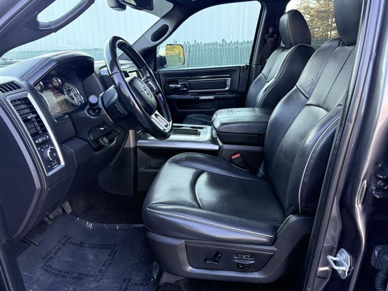 Used 2017 RAM 1500 Limited image 31