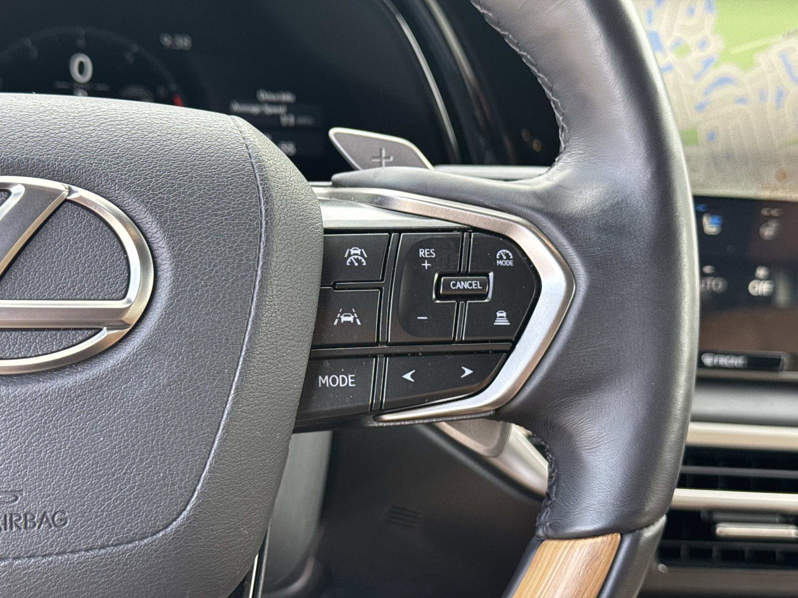 Used 2025 Lexus RX 350 Premium w/ Accessory Package (Z1) image 30