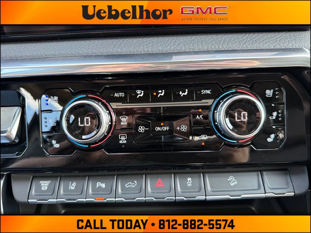 New 2026 GMC Sierra 2500 Denali w/ Denali Reserve Package AWD/4WD image 24