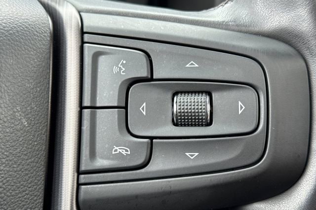 Used 2024 GMC Yukon Denali Ultimate AWD/4WD image 40