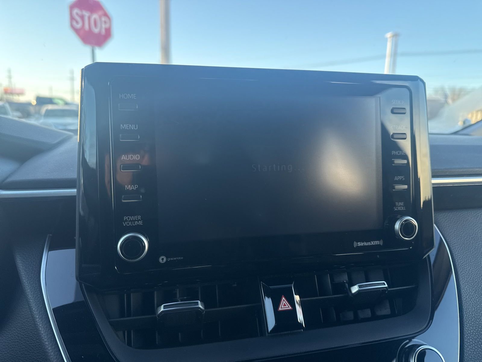 Used 2022 Toyota Corolla SE w/ Carpet Mat Package (TMS) image 17