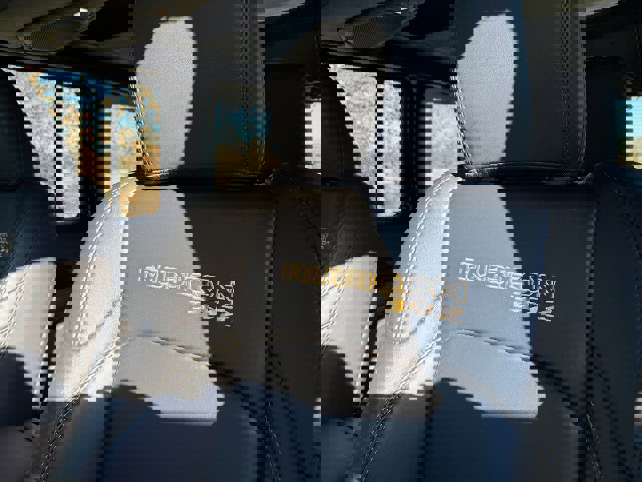 Used 2024 Jeep Wrangler Unlimited Rubicon 392 image 17