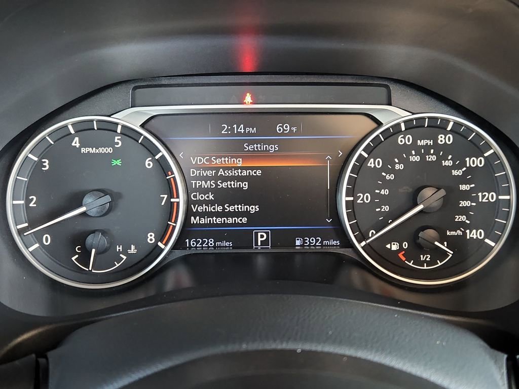 Used 2025 Nissan Altima 2.5 SV image 25