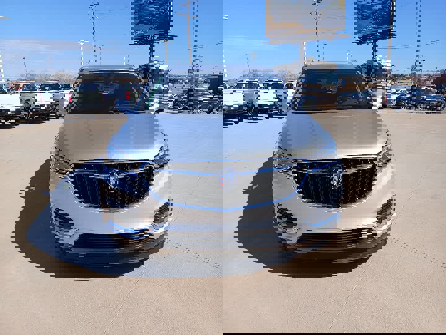 Used 2019 Buick Enclave Essence image 11