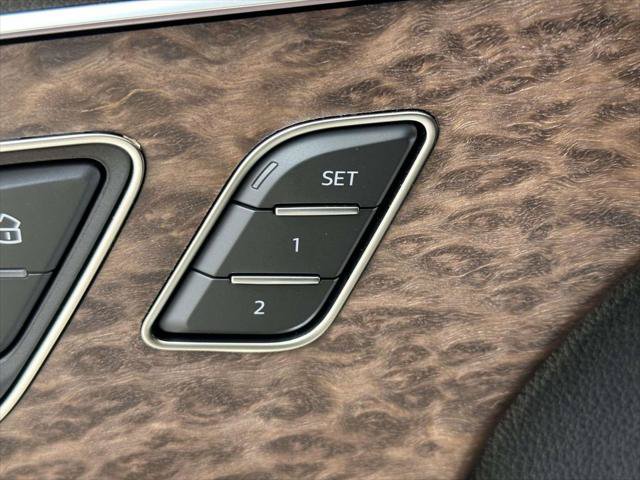 Used 2026 Audi Q8 Premium w/ Convenience Plus Package AWD/4WD image 17
