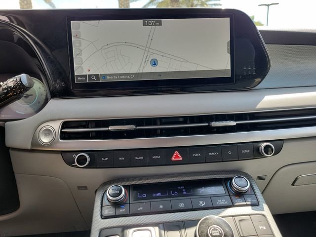 Used 2023 Hyundai Palisade SEL image 16