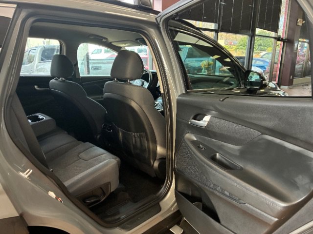 Used 2022 Hyundai Santa Fe XRT FWD image 34