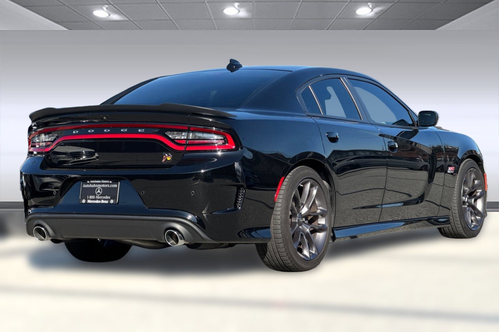 Used 2023 Dodge Charger Scat Pack w/ Navigation & Travel Group image 8