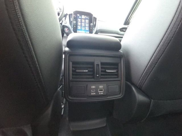 Used 2025 Subaru Forester Premium image 16