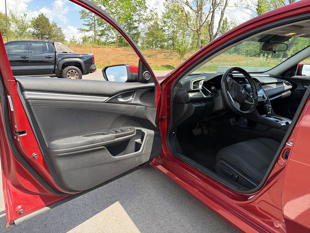 Used 2019 Honda Civic EX image 14