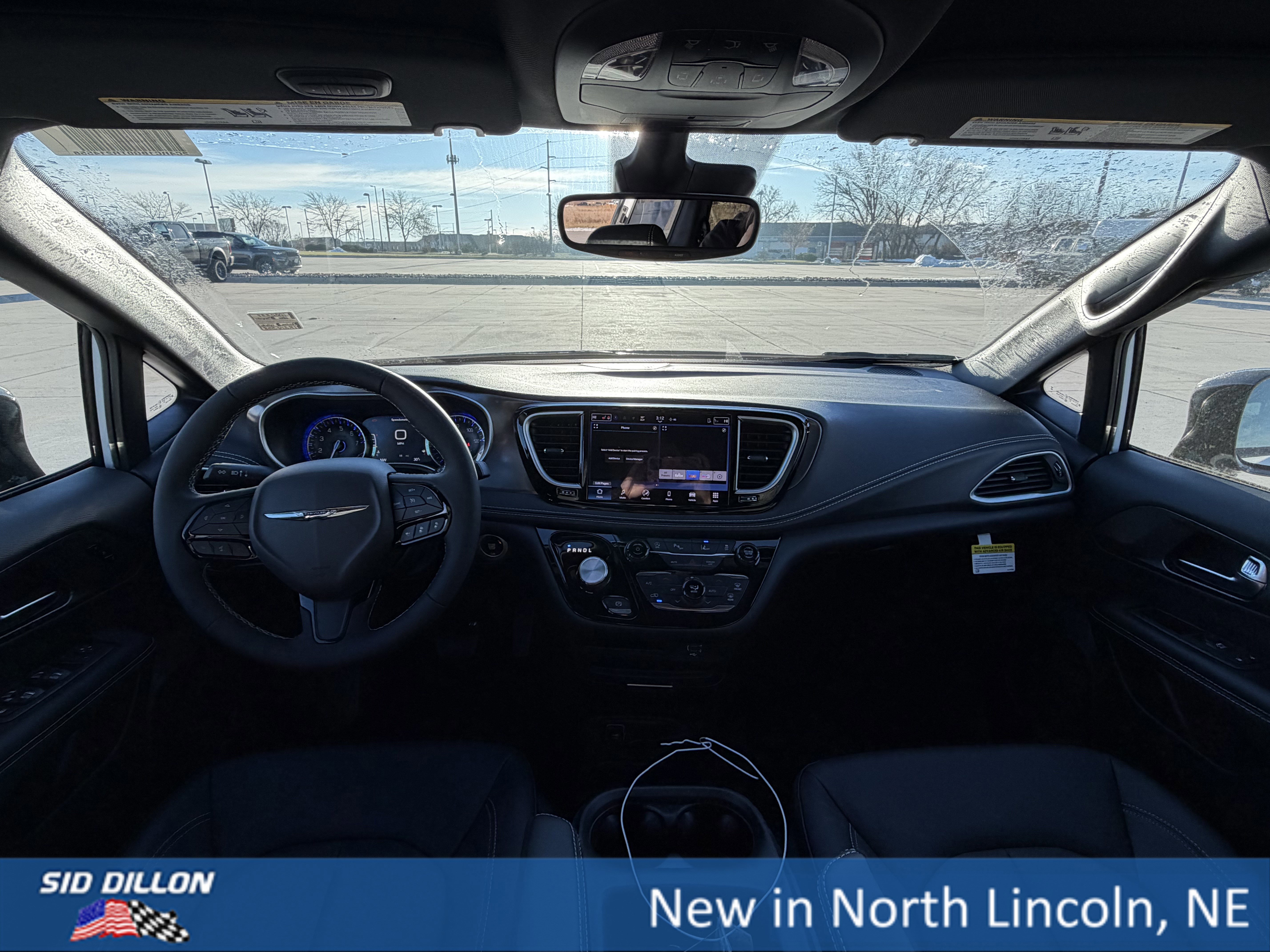 New 2026 Chrysler Pacifica Select w/ S Appearance Package image 14