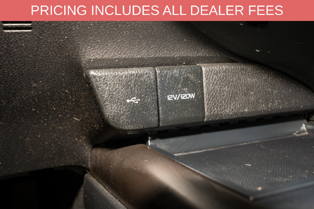 Used 2022 Toyota Camry LE FWD image 13