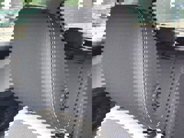 New 2025 Volkswagen Taos SE image 15