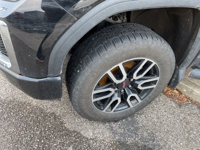 Used 2022 GMC Sierra 1500 AT4 w/ AT4 Preferred Package image 5