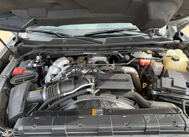 Used 2024 Chevrolet Silverado 2500 LT AWD/4WD image 6